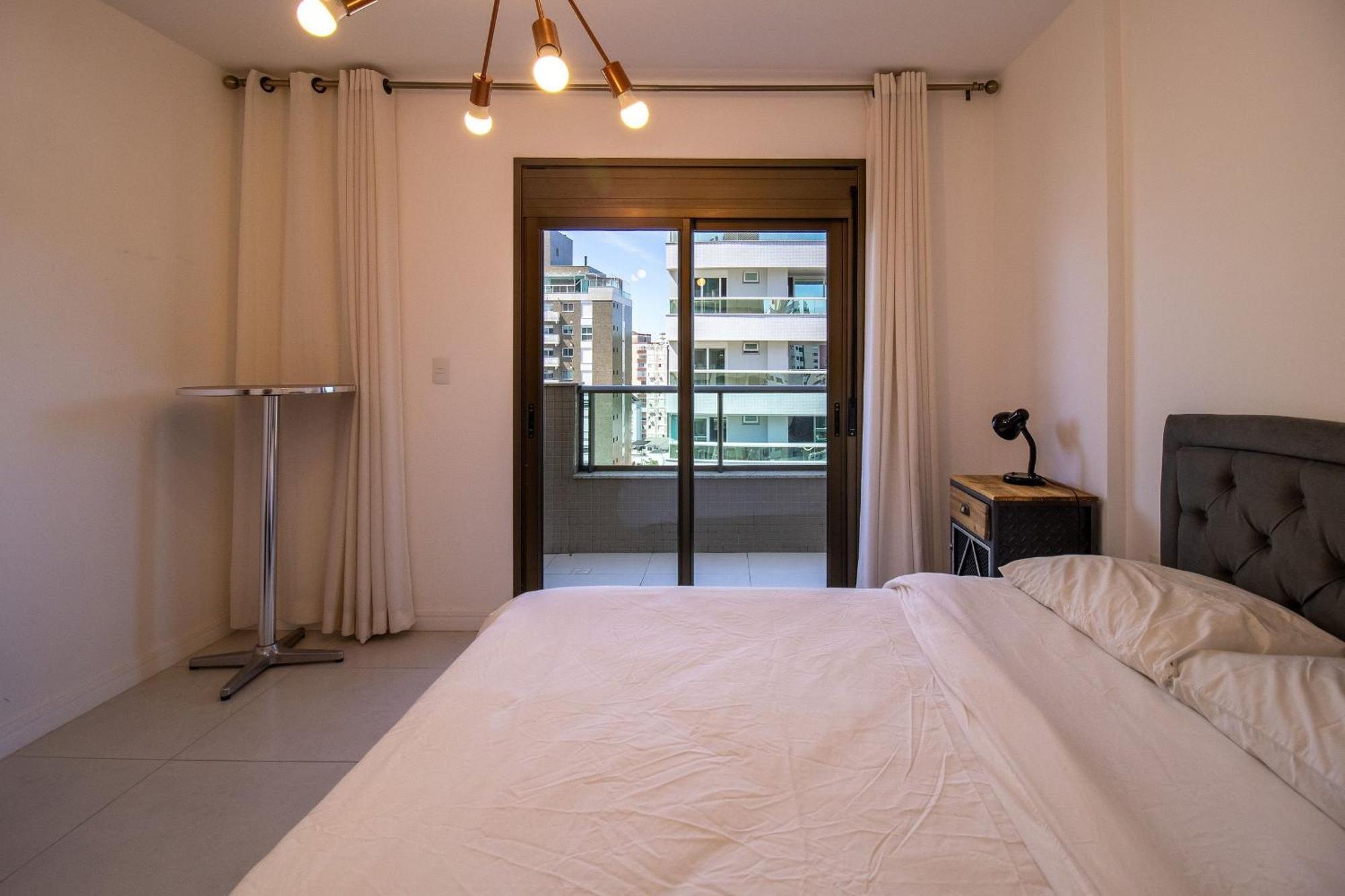 Apto Moderno A 10 Min Do Centro De Floripa Rmt801 Apartment Florianopolis Luaran gambar